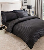 ⁦Luxury Duvet Cover Set – Lasting Softness & Elegant Style⁩ - الصورة ⁦3⁩