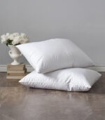 ⁦Premium Microfiber Pillow – Soft & Comfortable⁩ - الصورة ⁦2⁩